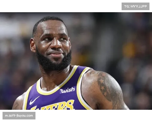 詹姆斯里程碑之夜遭遇争议判罚暴怒冲向裁判理论影响追分节奏